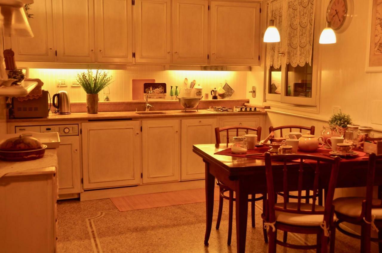 "Ca De Casanova" Apartment Venesia Bagian luar foto