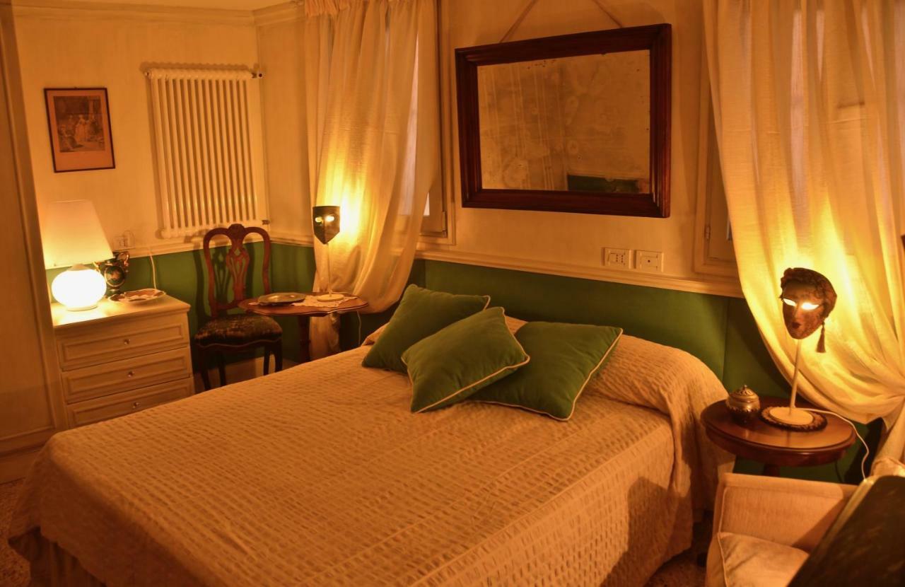 "Ca De Casanova" Apartment Venesia Bagian luar foto