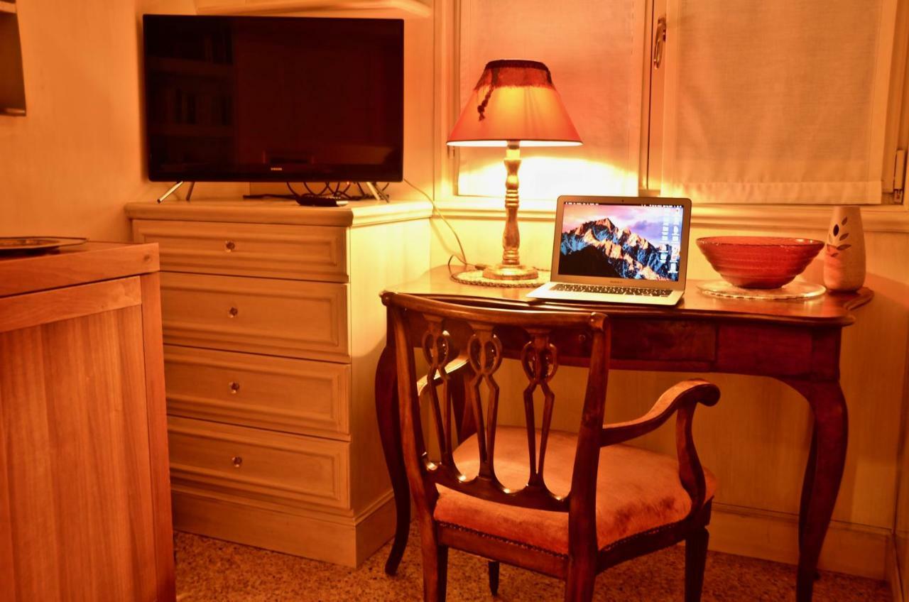 "Ca De Casanova" Apartment Venesia Bagian luar foto